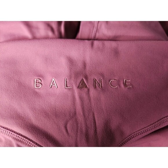 Balance Athletica Biker Shorts Cloud Rider - Picture 7 of 8